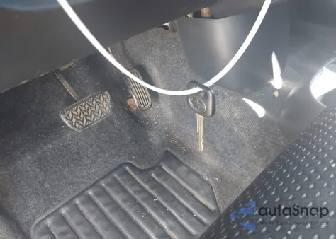 2005 Scion Xb Xb from USA, damaged, VIN JTLKT324850199148